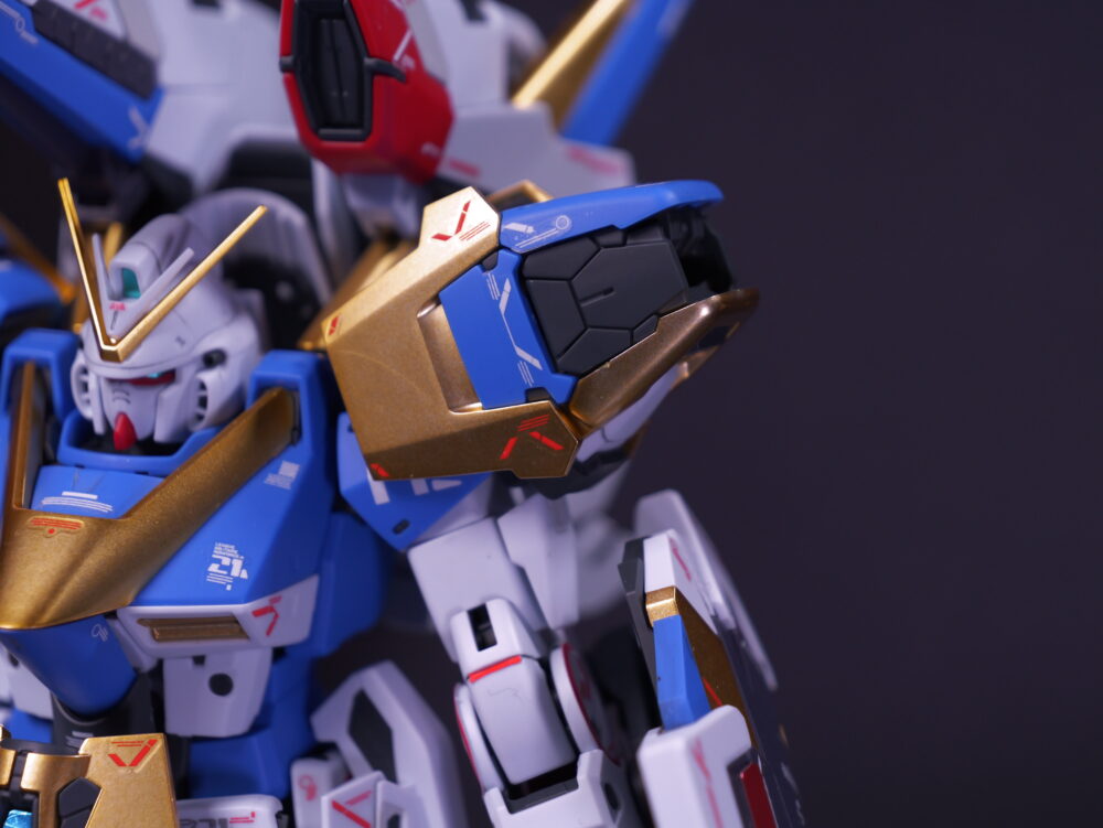 V2アサルトバスター　肩